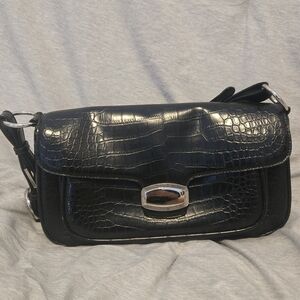Black Faux Leather Bueno Croc Embossed Medium Bag Silver Hardware y2k Style
